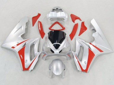 2006-2008 Silver and Red Triumph Daytona 675 Motorcycle Fairing